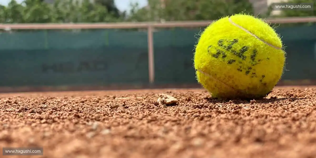 🎧赛事解说，声临其境！大咖解读，深度解析比赛战术🎙️